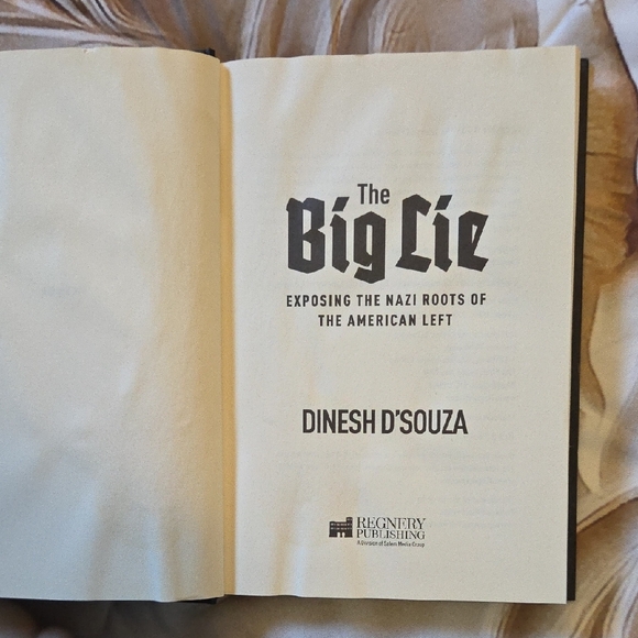 Black Book Box - Picture 3 of 7